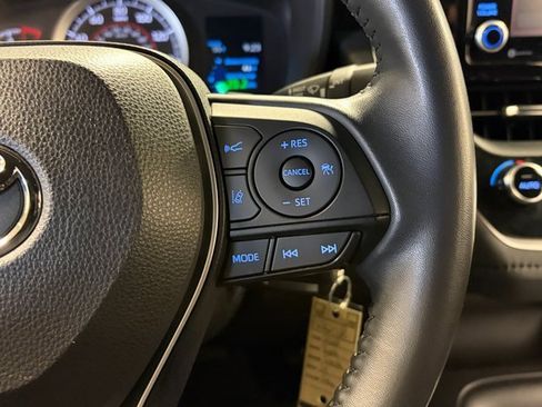 Used 2022 Toyota Corolla SE image 28