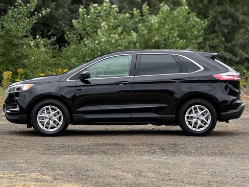 Used 2024 Ford Edge SEL AWD/4WD image 4