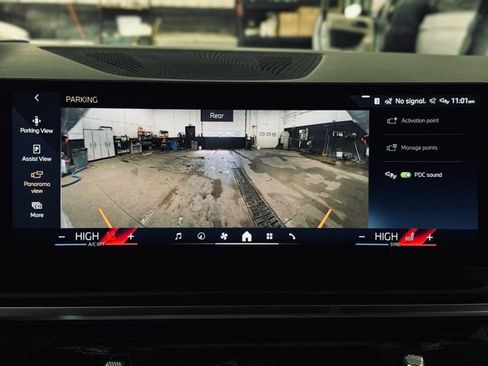New 2026 BMW X5 xDrive40i w/ M Sport Package AWD/4WD image 46