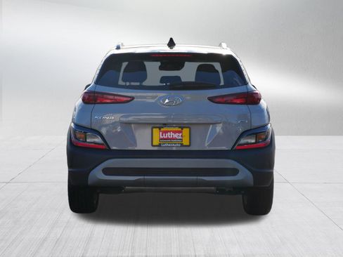 Used 2023 Hyundai Kona SEL image 6