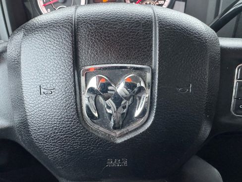 Used 2017 RAM 1500 ST w/ SXT Appearance Group image 19