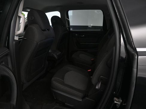 Used 2017 Chevrolet Traverse LT w/ Style and Technology Package image 14