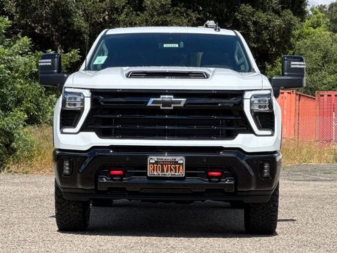 New 2026 Chevrolet Silverado 2500 LT w/ Trail Boss Package AWD/4WD image 9