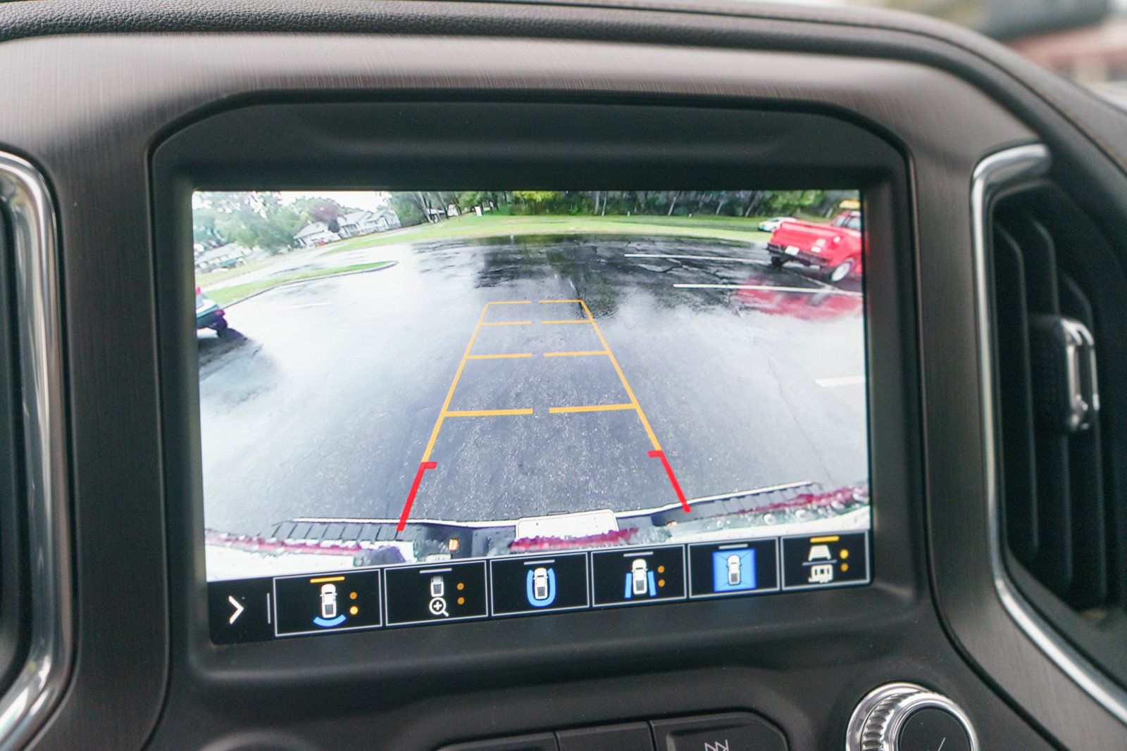 Used 2023 GMC Sierra 2500 AT4 w/ AT4 Preferred Package AWD/4WD image 16