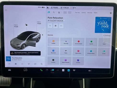 Used 2018 Tesla Model 3 Long Range image 19