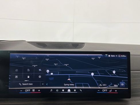 Used 2024 BMW X5 xDrive40i w/ Premium Package image 16