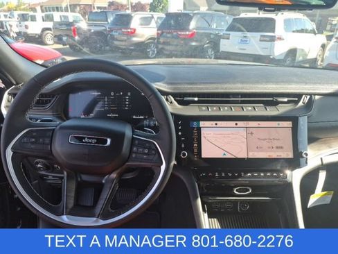 New 2026 Jeep Grand Cherokee Limited AWD/4WD image 32