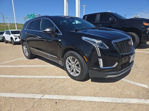 Used 2020 Cadillac XT5 Premium Luxury image 2