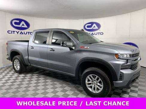 Used 2019 Chevrolet Silverado 1500 RST AWD/4WD image 1