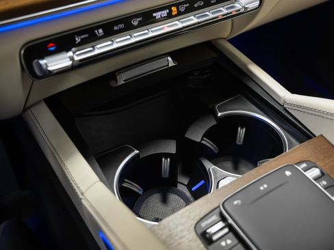 Used 2022 Mercedes-Benz GLE 350 image 39