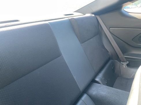 Used 2023 Toyota GR86 Premium RWD image 7