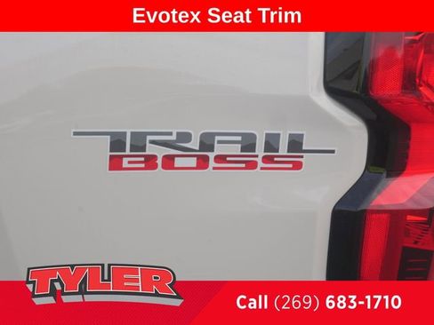 New 2026 Chevrolet Colorado Trail Boss AWD/4WD image 14