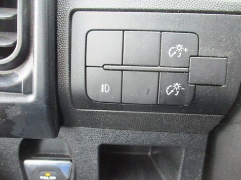 Used 2023 RAM ProMaster 2500 image 12