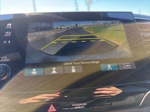 Used 2023 Honda Passport TrailSport image 16