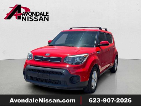 Used 2019 Kia Soul FWD image 1