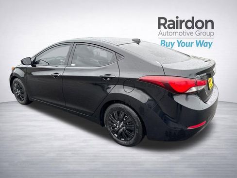 Used 2016 Hyundai Elantra SE image 6