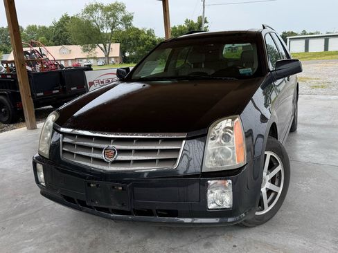 Used 2004 Cadillac SRX RWD image 4