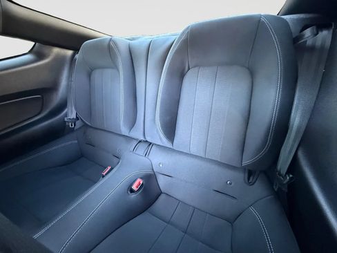 Used 2020 Ford Mustang Coupe RWD image 14