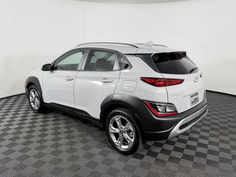 Used 2022 Hyundai Kona SEL image 16