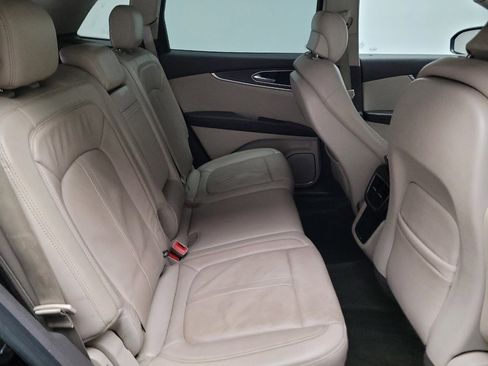 Used 2017 Lincoln MKX Reserve image 19