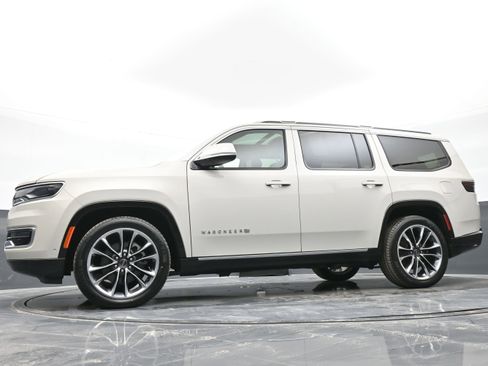 Used 2022 Jeep Wagoneer Series III w/ Premium Group I image 41