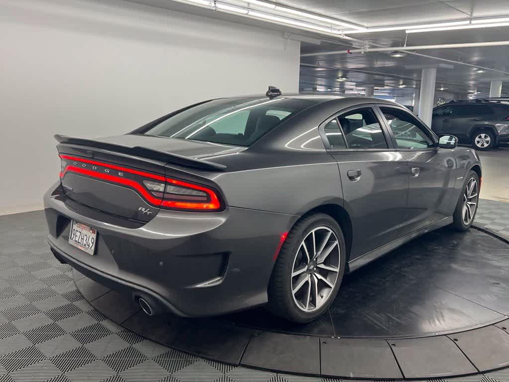 Used 2022 Dodge Charger R/T w/ Plus Group RWD image 5