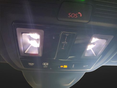 New 2025 Volkswagen GTI SE image 27