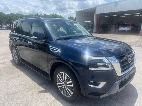 Used 2023 Nissan Armada SL w/ Cargo Package RWD image 2