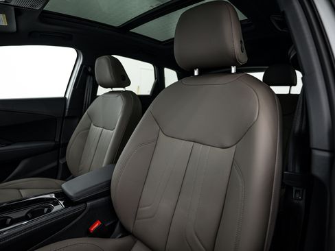 New 2026 Audi Q3 quattro 2.0T AWD/4WD image 16