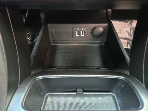 Used 2019 Ford Fusion Titanium image 33