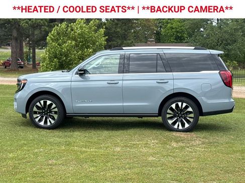 New 2026 Ford Expedition Platinum w/ Driver's Package AWD/4WD image 5