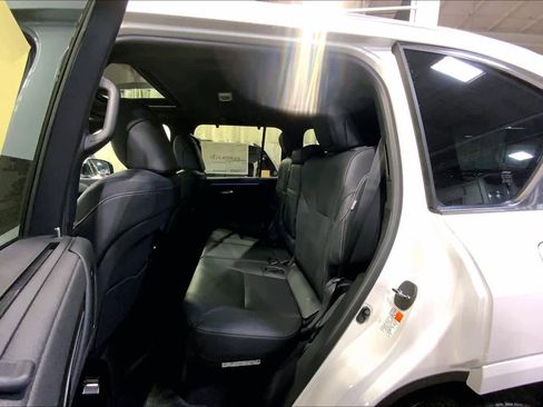 New 2026 Lexus LX 700h Luxury image 23