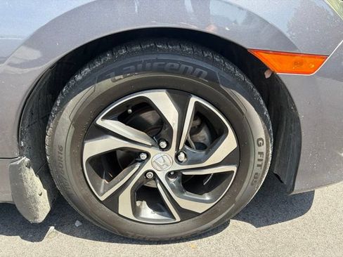 Used 2019 Honda Civic LX image 10
