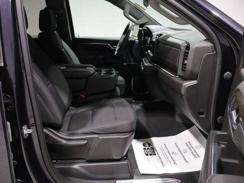 Used 2023 Chevrolet Silverado 1500 LT AWD/4WD image 22