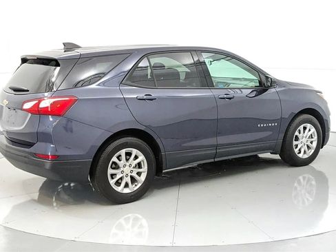 Used 2019 Chevrolet Equinox LS w/ LS Convenience Package FWD image 7