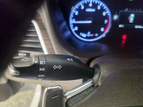 Used 2016 Hyundai Genesis 3.8 RWD image 25