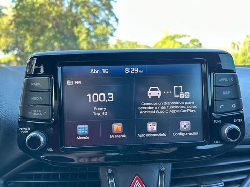 Used 2018 Hyundai Elantra GT image 22