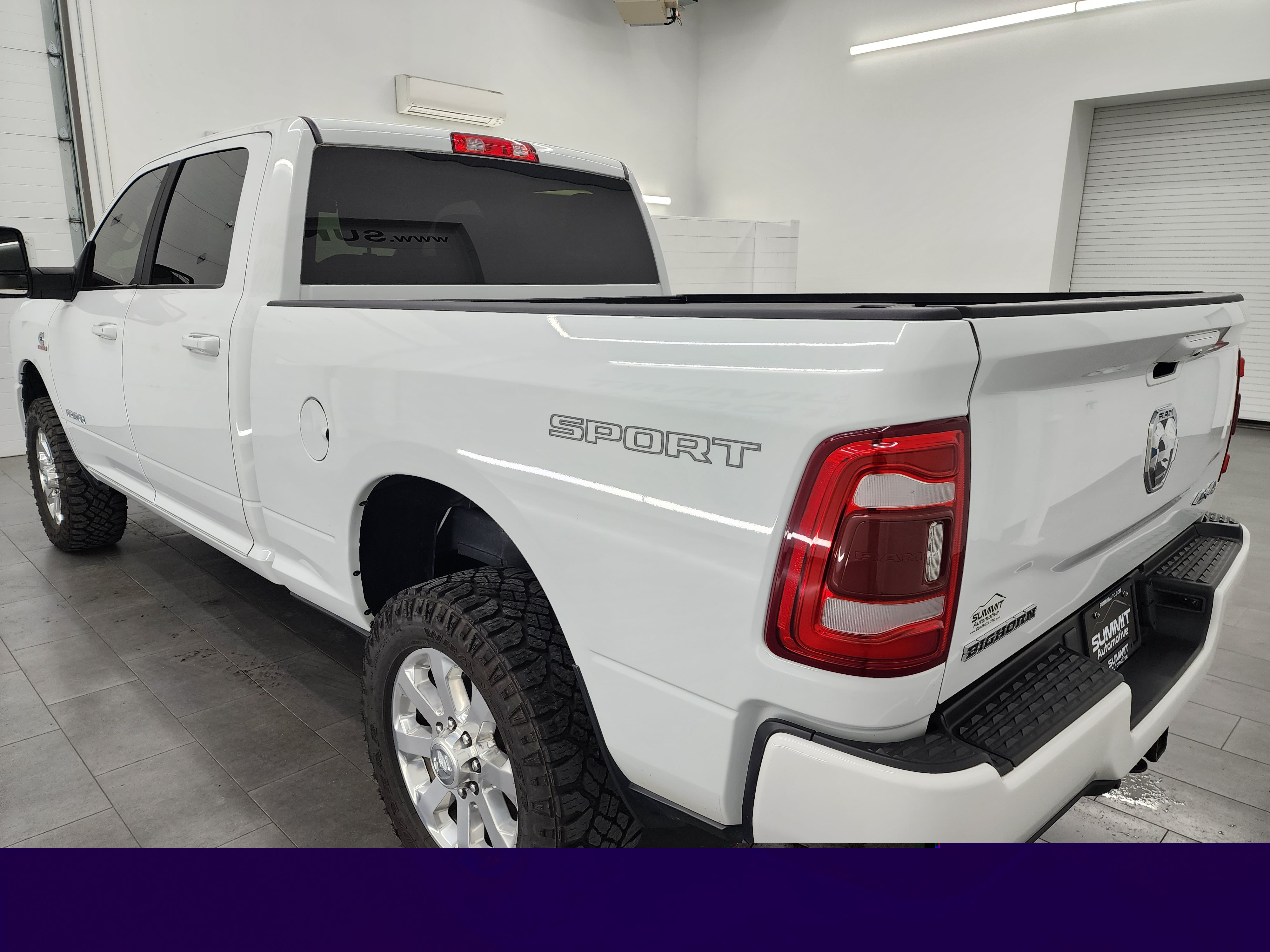 Used 2023 RAM 2500 Big Horn w/ Level 1 Equipment Group AWD/4WD image 6