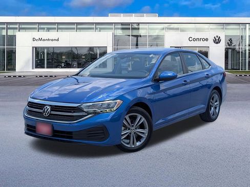 Used 2024 Volkswagen Jetta SE FWD image 1