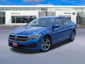 Used 2024 Volkswagen Jetta SE FWD video 1