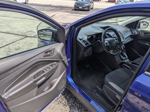 Used 2014 Ford Escape S FWD image 9