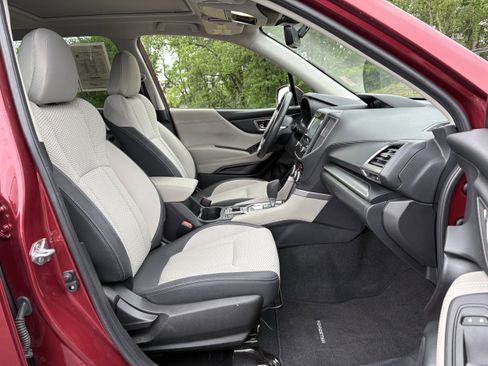 Certified 2023 Subaru Forester Premium AWD/4WD image 30