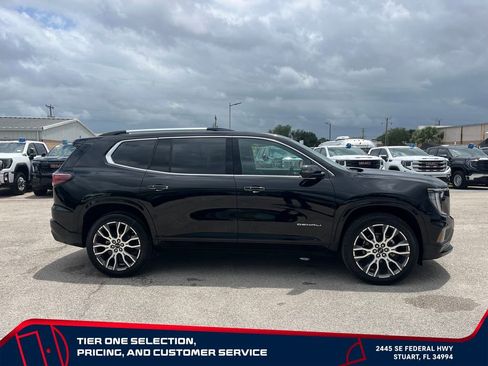 New 2026 GMC Acadia Denali Ultimate FWD image 8