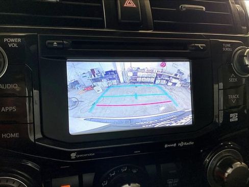 Used 2019 Toyota 4Runner TRD Off-Road Premium AWD/4WD image 23