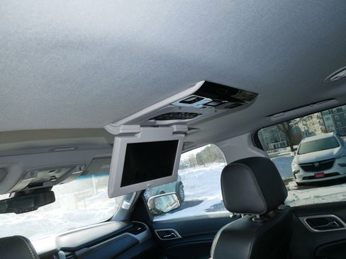 Used 2019 GMC Yukon XL Denali image 12