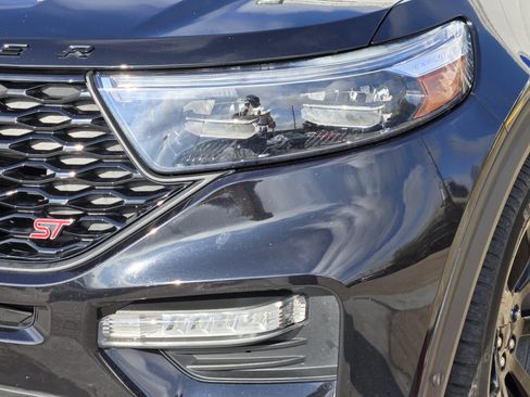 Used 2021 Ford Explorer ST w/ Equipment Group 401A image 6