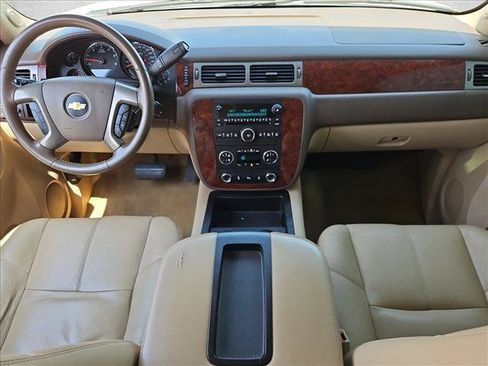Used 2012 Chevrolet Tahoe LT RWD image 22
