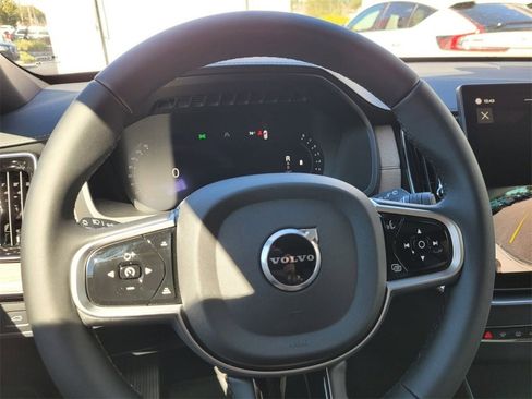 New 2026 Volvo XC90 B6 Core w/ Protection Package Premier image 33