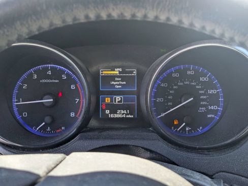 Used 2015 Subaru Legacy 2.5i Premium w/ Moonroof Package AWD/4WD image 9