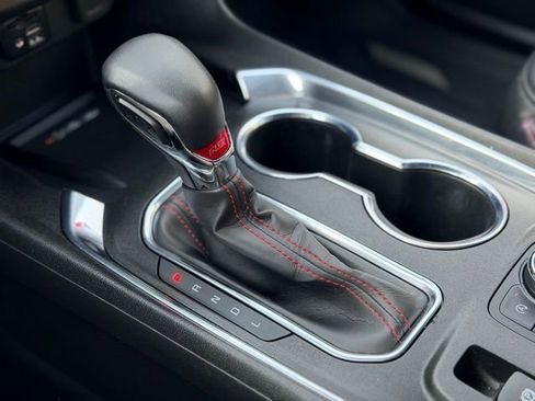 Certified 2023 Chevrolet Traverse RS image 17